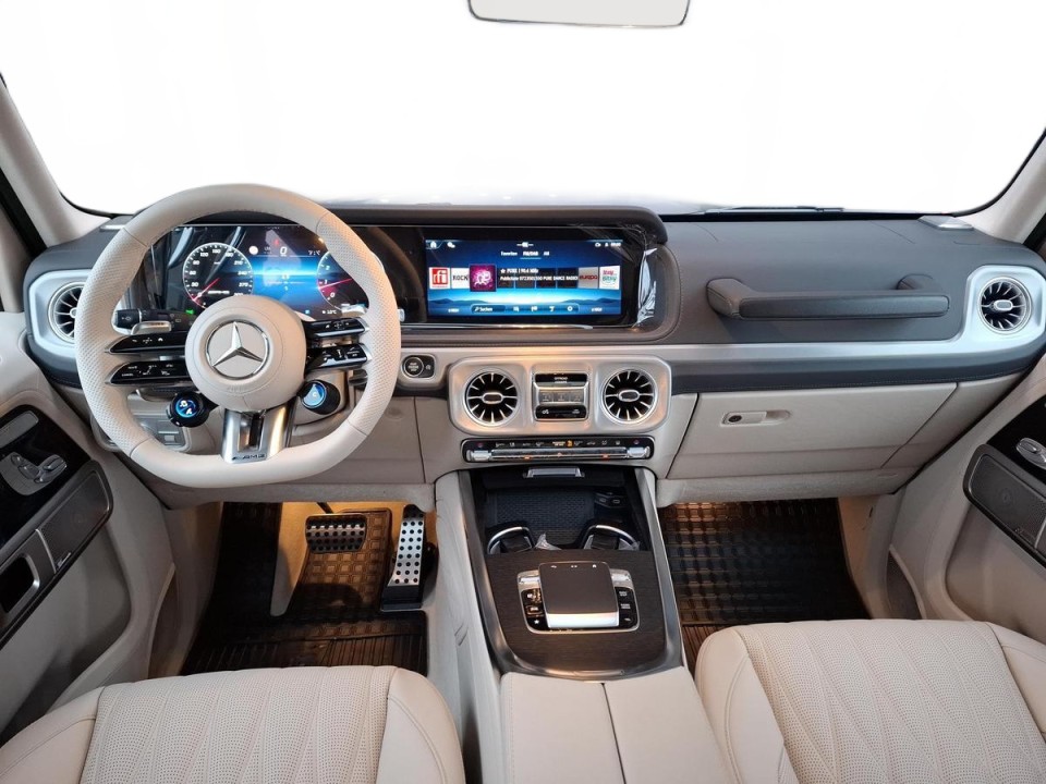 Mercedes-Benz G 63 AMG - foto 9