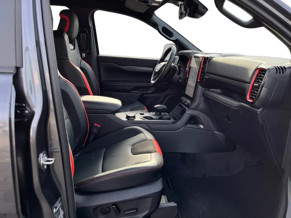 Ford Raptor - foto 8