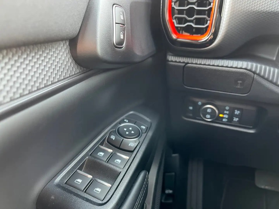 Ford Raptor - foto 12