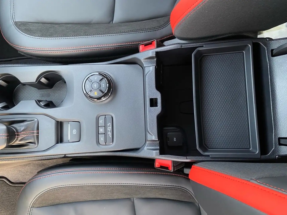 Ford Raptor - foto 13