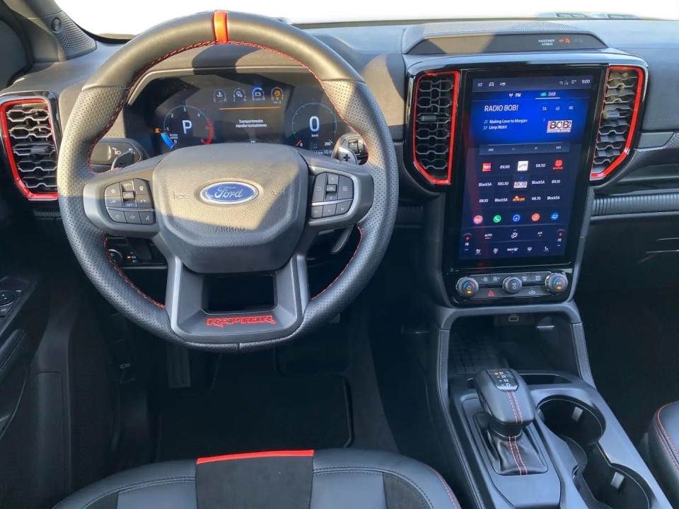 Ford Raptor - foto 11