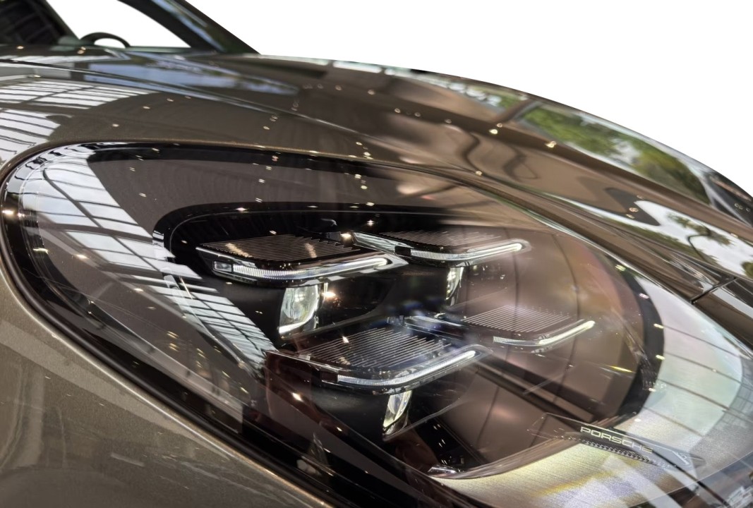 Porsche Panamera 4 E-Hybrid - foto 25