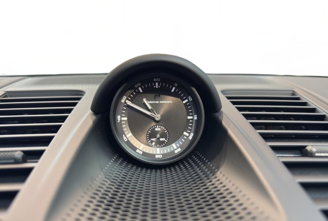 Porsche Panamera 4 E-Hybrid - foto 18