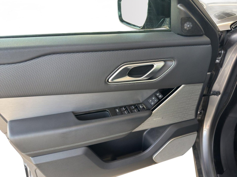 Land Rover Range Rover Velar D200 R-Dyamic - foto 14