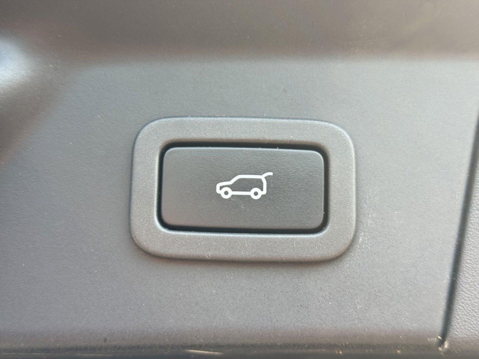 Land Rover Range Rover Velar D200 R-Dyamic - foto 13