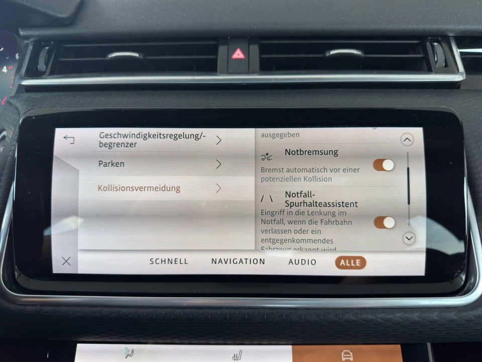 Land Rover Range Rover Velar D200 R-Dyamic - foto 10