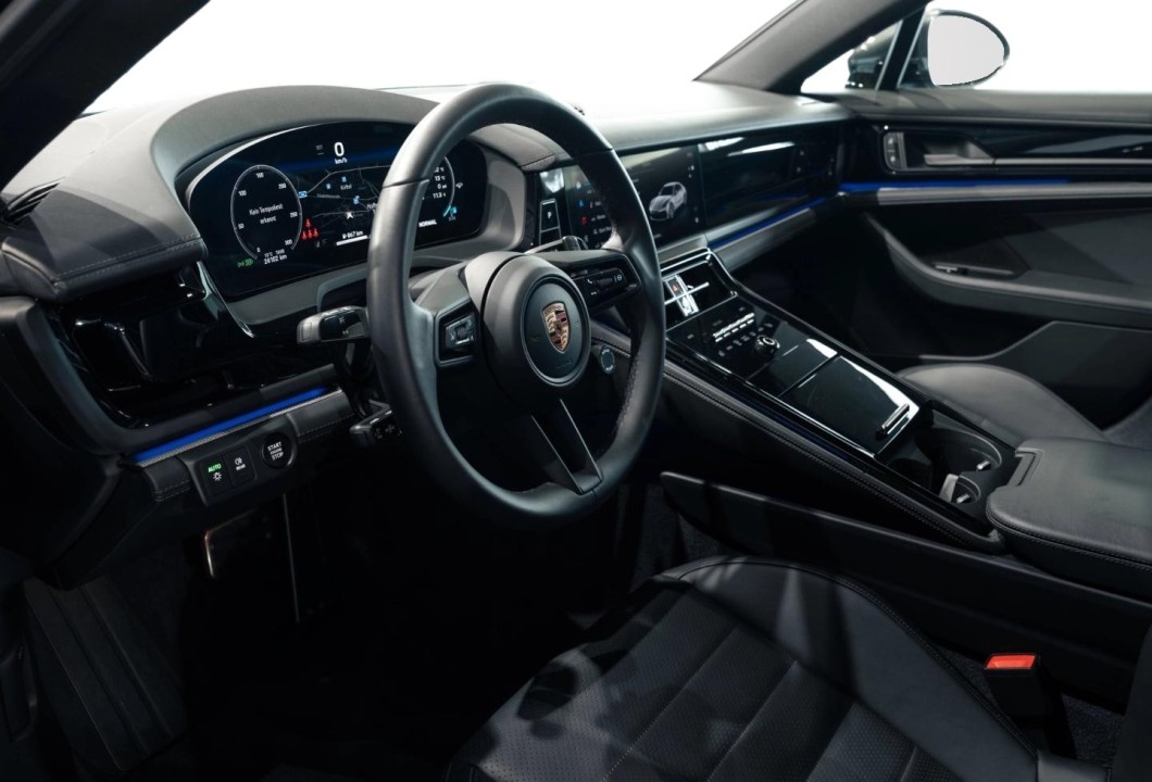 Porsche Panamera 4 - foto 6