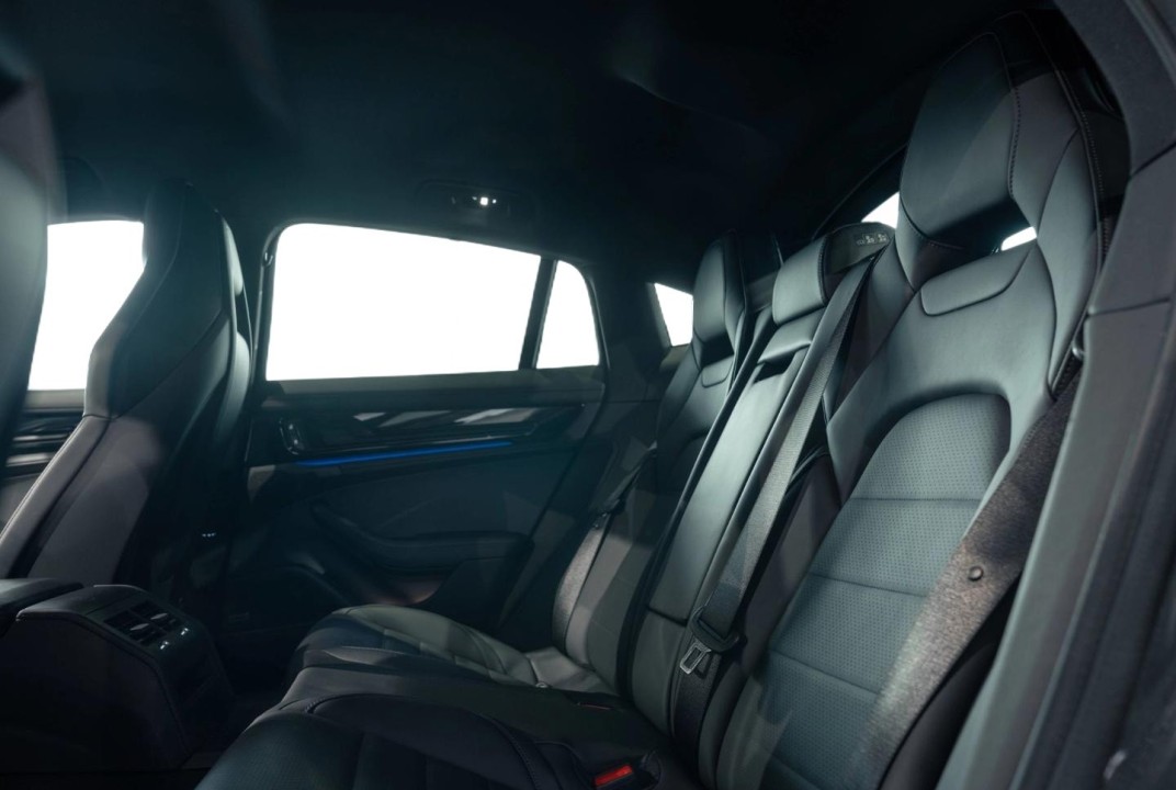 Porsche Panamera 4 - foto 8