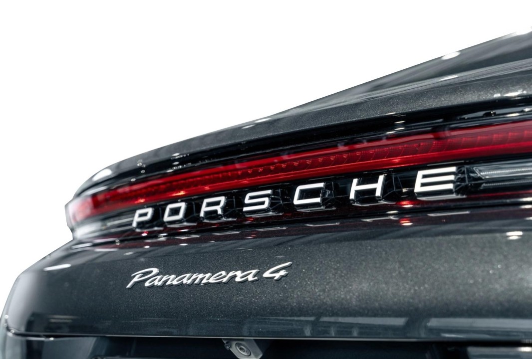 Porsche Panamera 4 - foto 21
