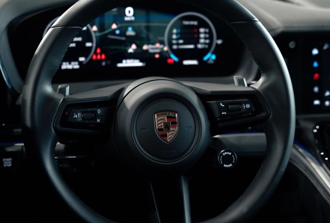 Porsche Panamera 4 - foto 12