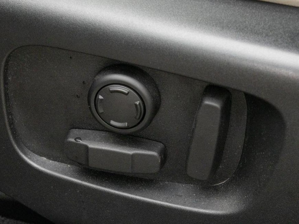 Land Rover Range Rover Velar P250 R-Dynamic SE - foto 22