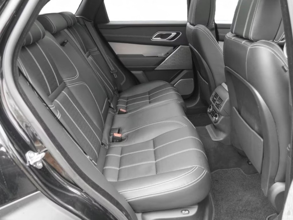 Land Rover Range Rover Velar P400e - foto 11