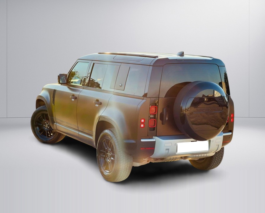 Land Rover Defender 110 SD4 240 (5)