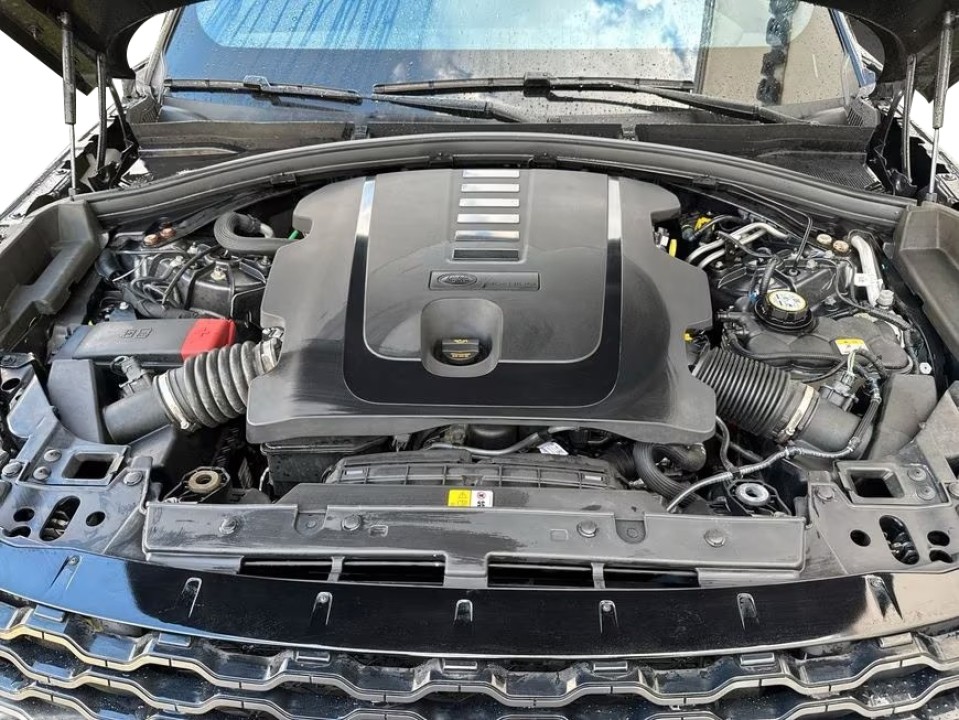 Land Rover Range Rover Velar D300 R-Dynamic SE - foto 13