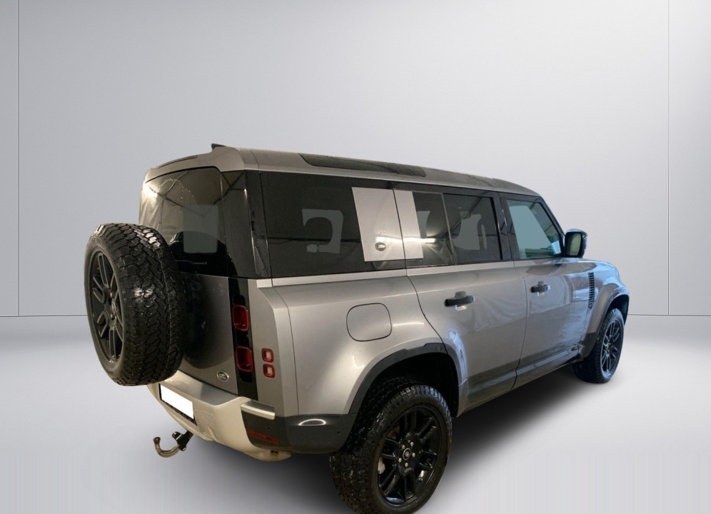 Land Rover Defender 110 D200 (2)
