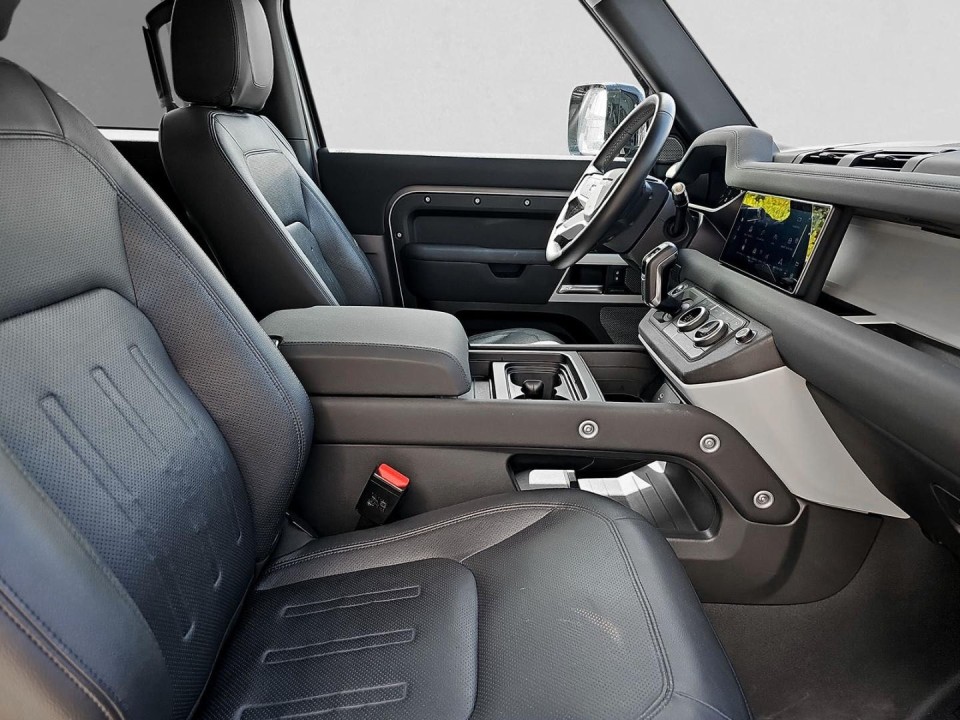 Land Rover Defender 90 D200 - foto 8
