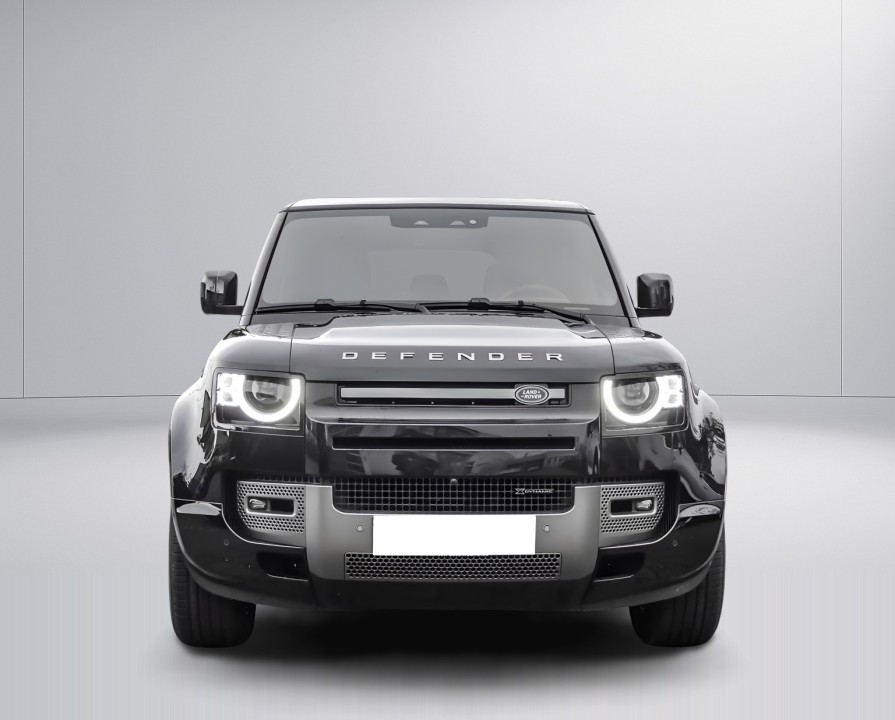 Land Rover Defender P400 X-Dynamic SE (2)