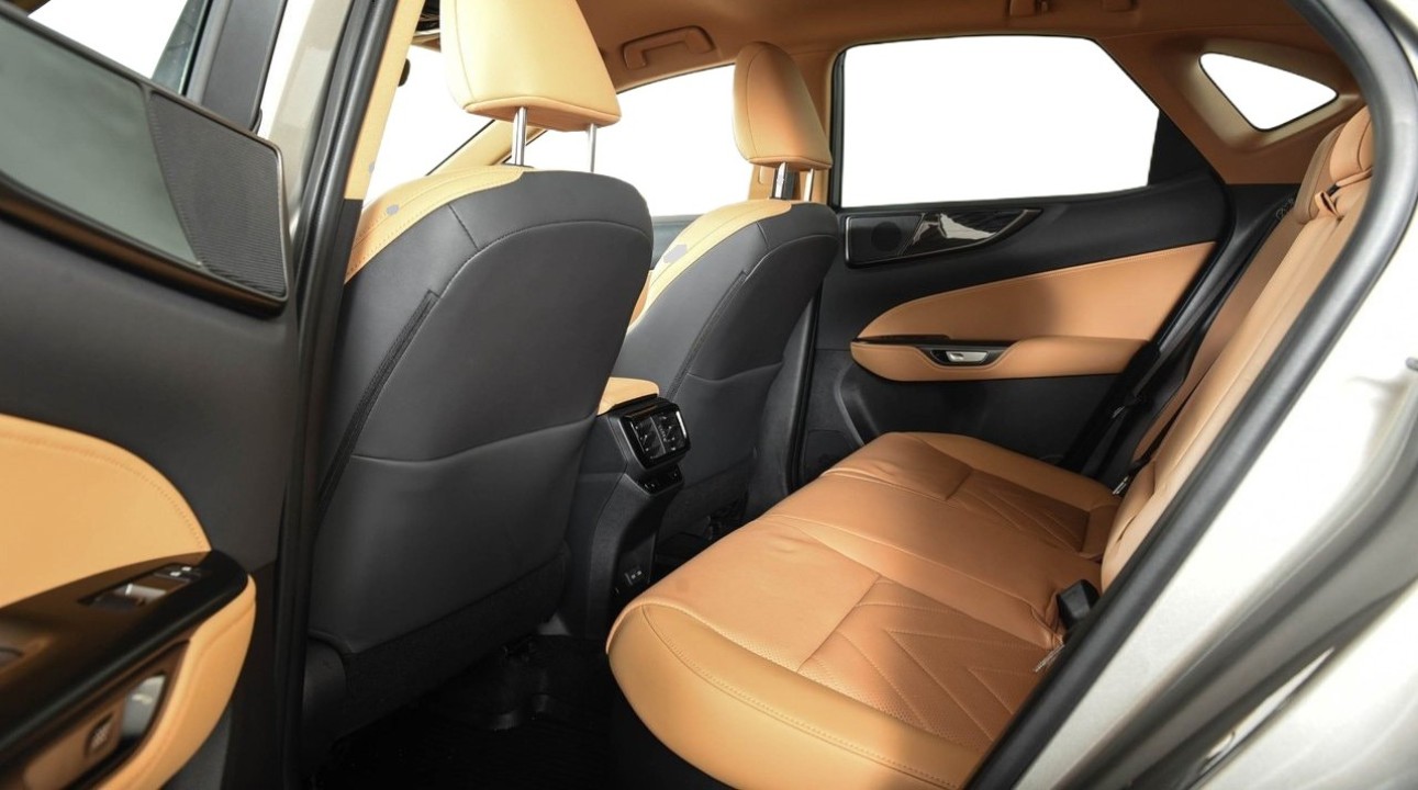 Lexus Seria NX 450h+ Executive - foto 7