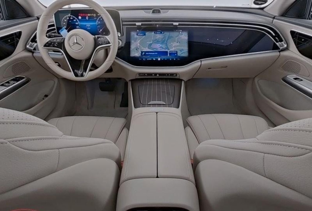 Mercedes-Benz E 200 (4)