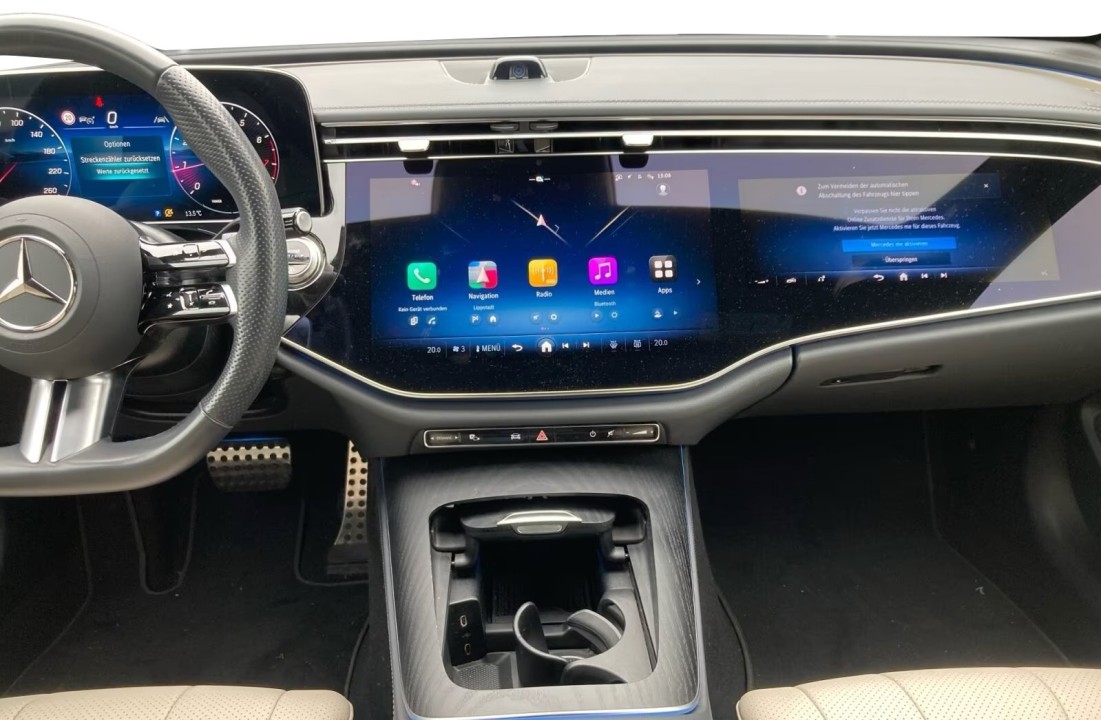 Mercedes-Benz E 200 AMG - foto 13