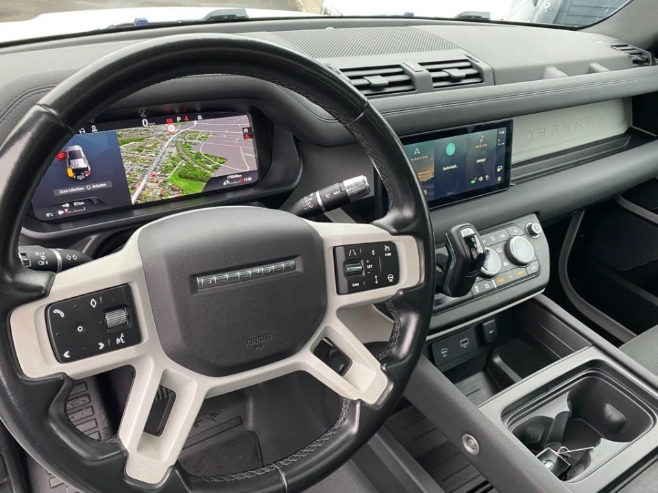 Land Rover Defender 110 SE - foto 6