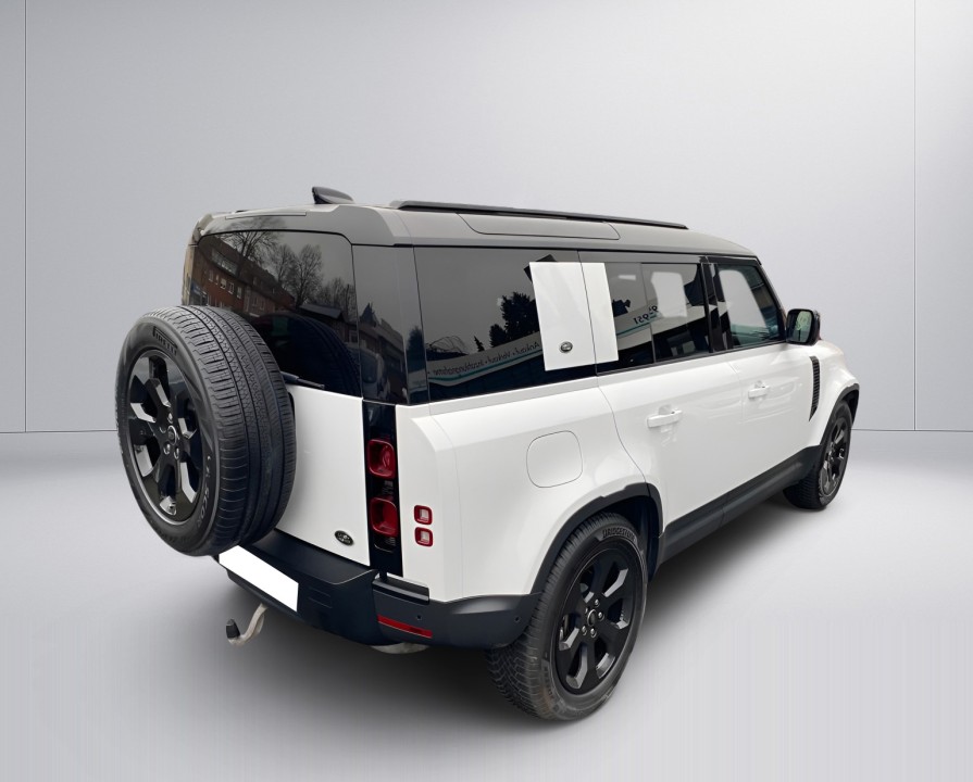 Land Rover Defender 110 SE (2)