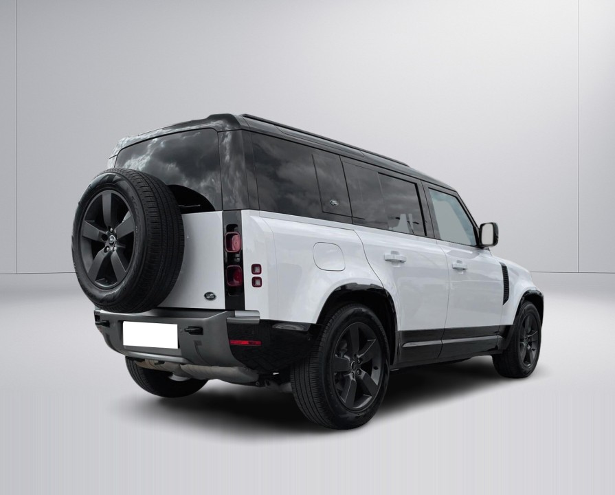 Land Rover Defender D200 X-Dynamic SE (2)