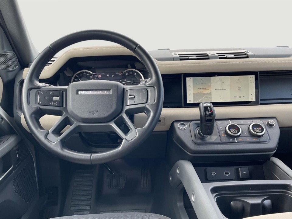 Land Rover Defender D200 X-Dynamic SE - foto 12