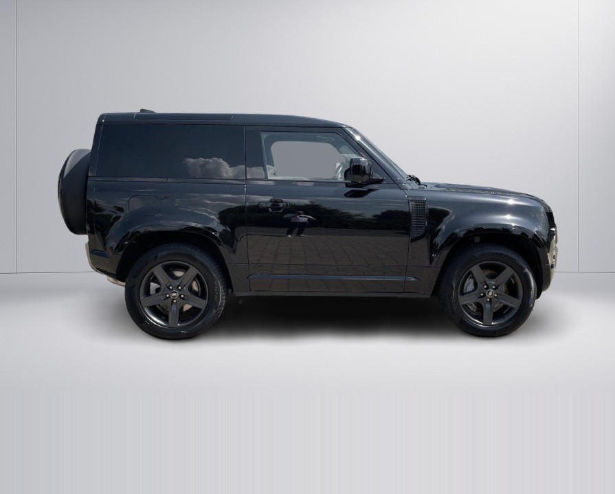 Land Rover Defender 90 D300 X-Dynamic (3)
