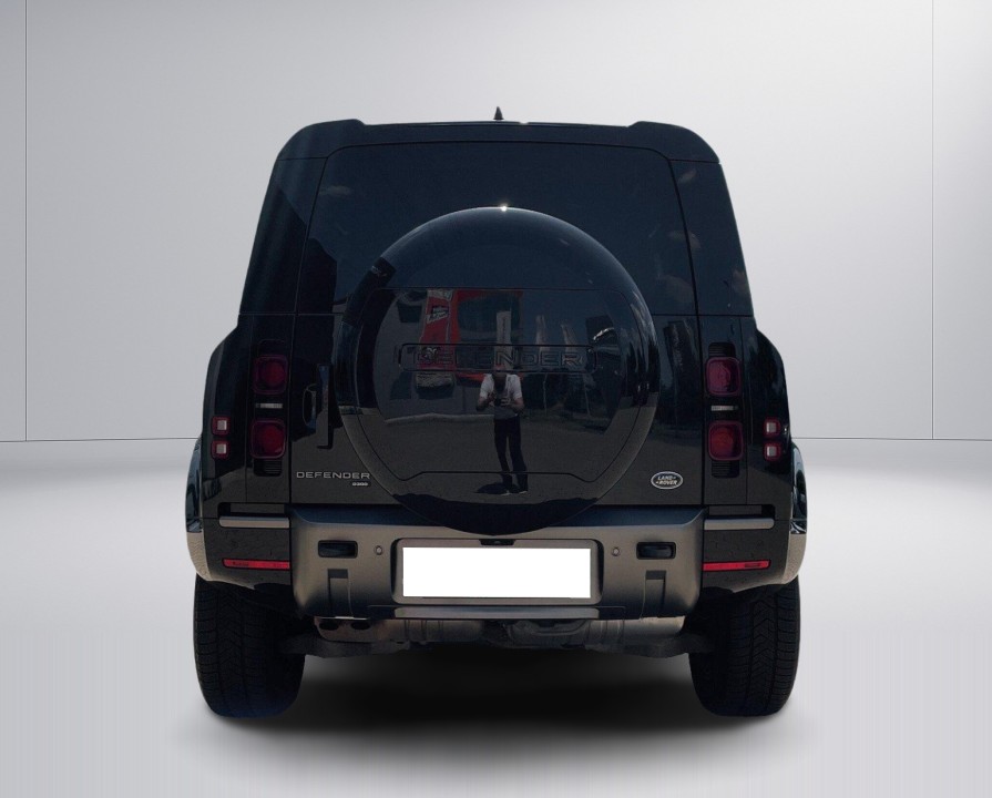 Land Rover Defender 90 D300 X-Dynamic (5)