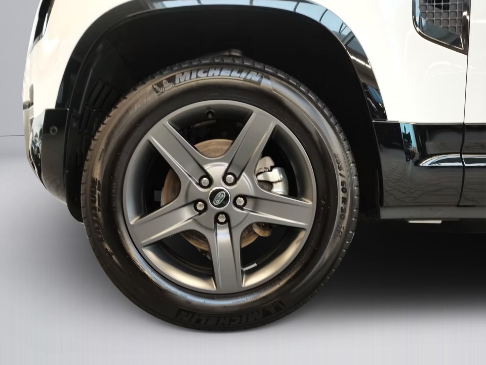 Land Rover Defender D200 X-Dynamic SE - foto 9