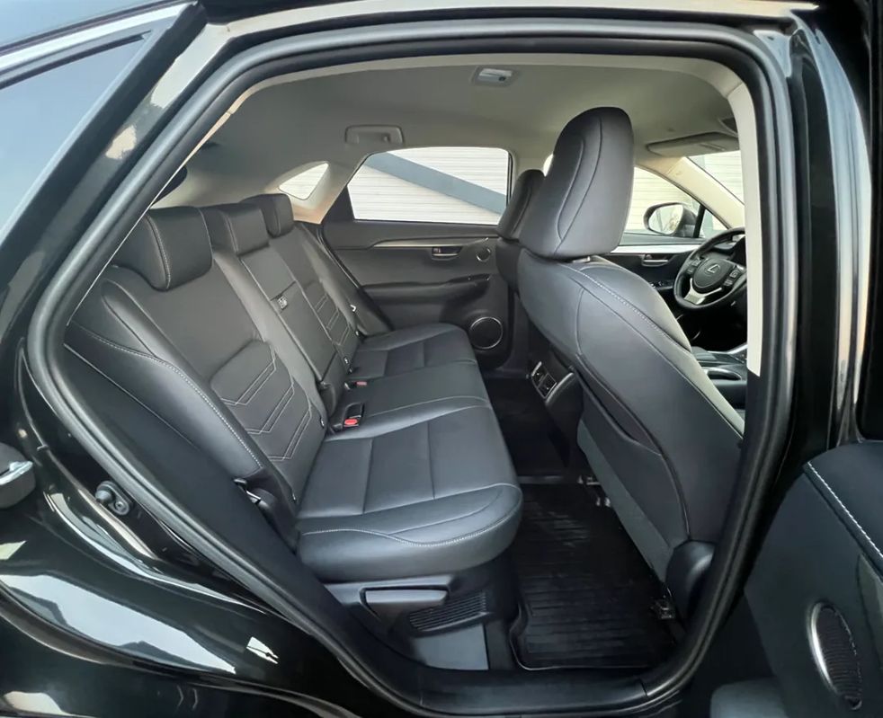 Lexus Seria NX 300H AWD Executive Premium - foto 16