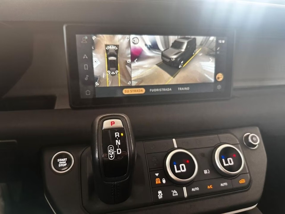 Land Rover Defender 110 D250 - foto 10