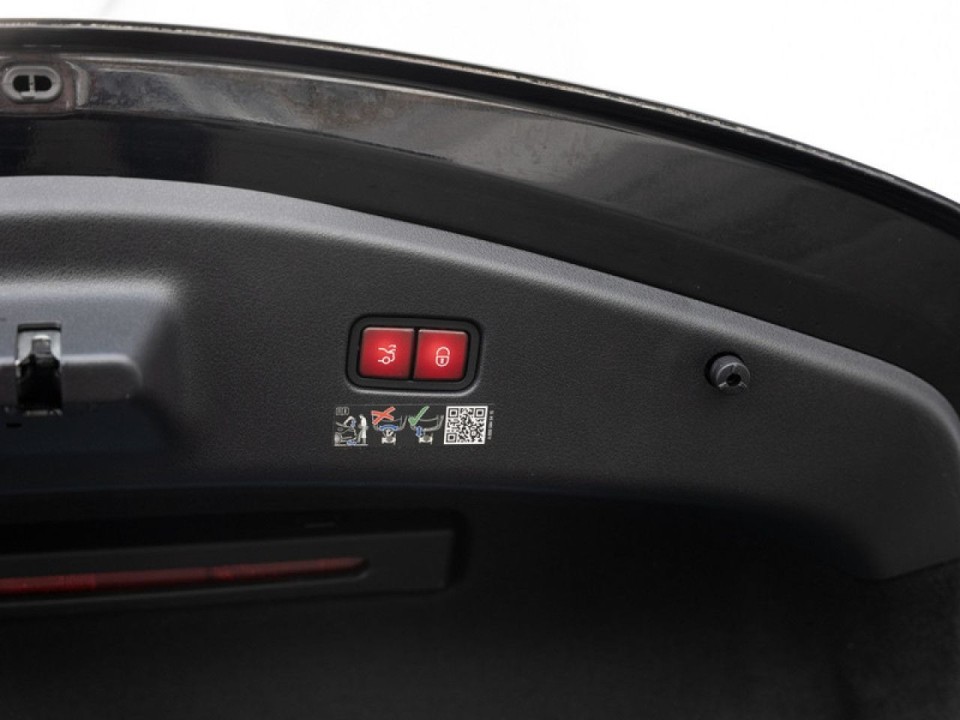 Mercedes-Benz CLE 200 AMG Line - foto 18