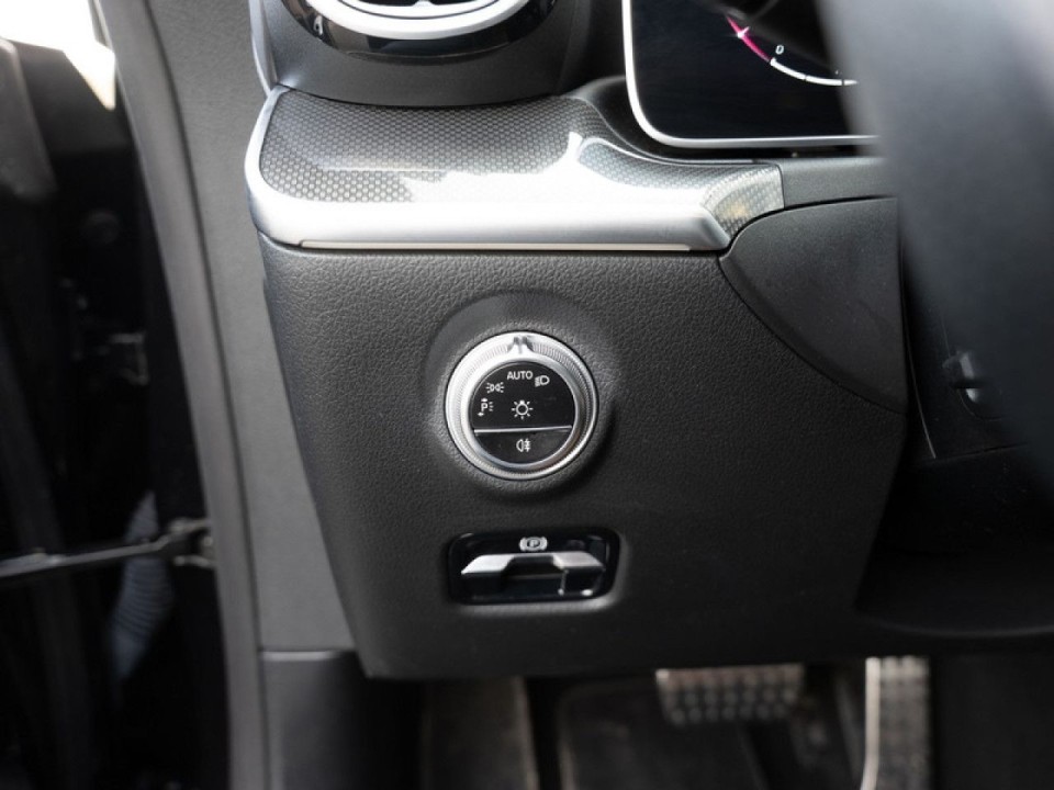 Mercedes-Benz CLE 200 AMG Line - foto 9