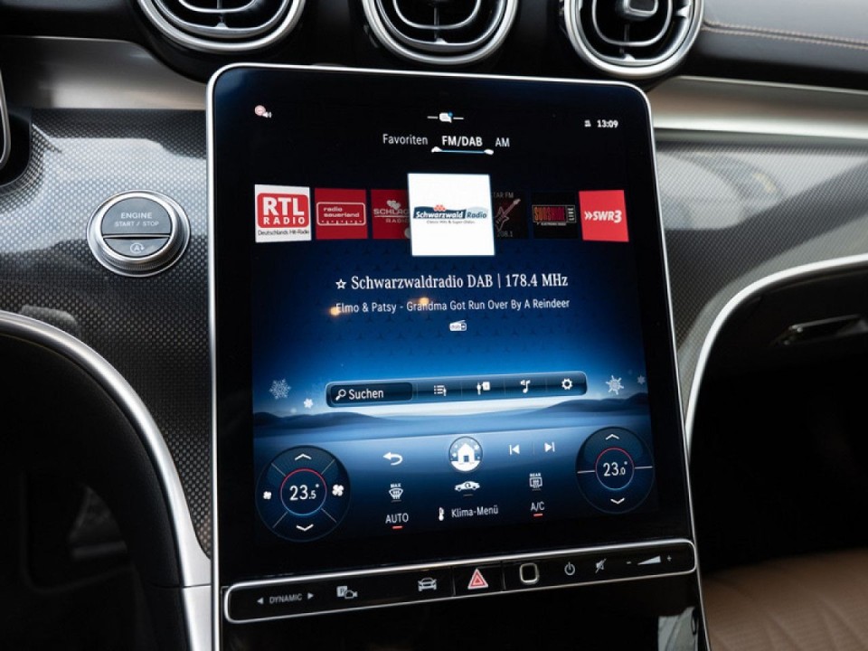 Mercedes-Benz CLE 200 AMG Line - foto 10