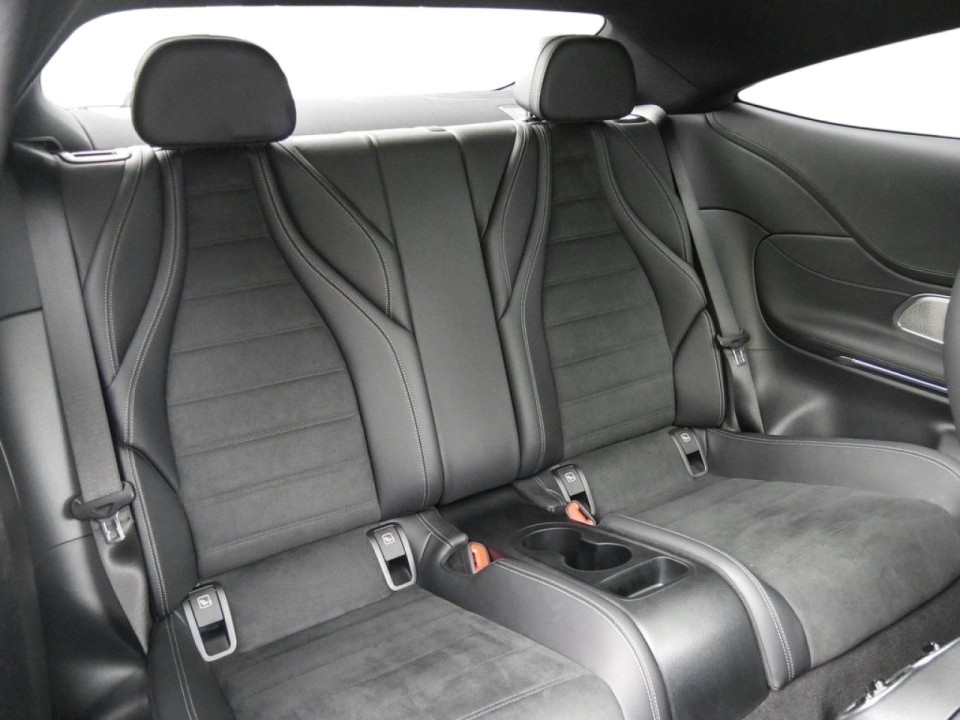 Mercedes-Benz CLE 180 AMG - foto 14