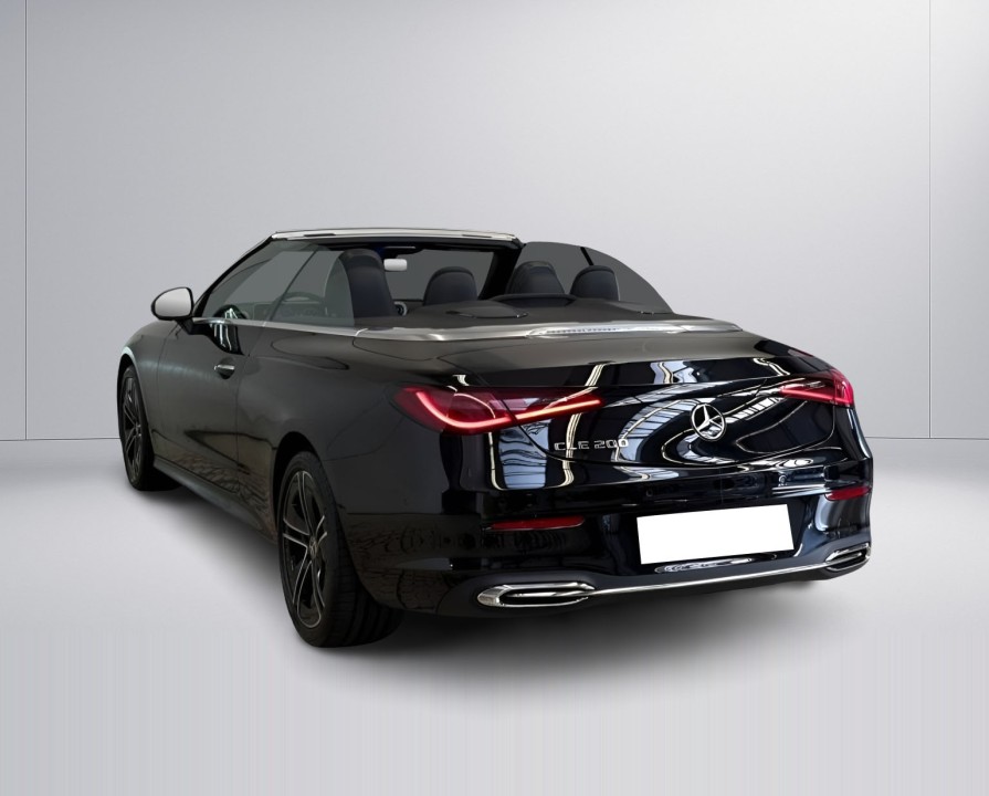 Mercedes-Benz CLE 200 - foto 10