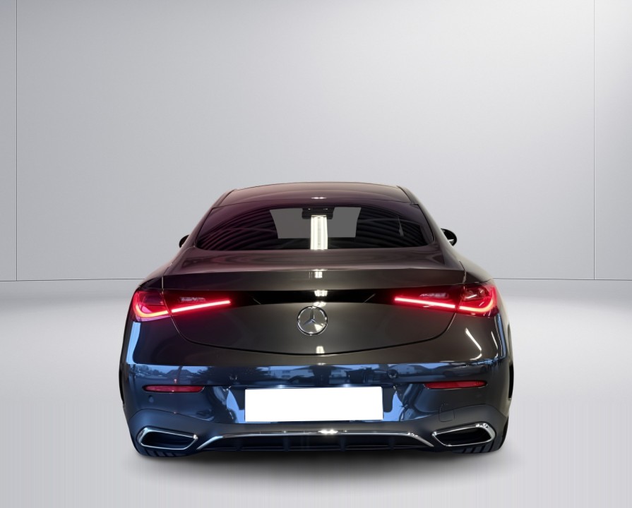 Mercedes-Benz CLE 200 AMG (4)