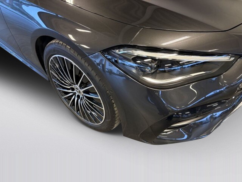 Mercedes-Benz CLE 200 AMG - foto 19