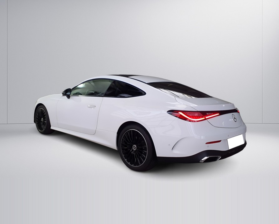 Mercedes-Benz CLE 200 AMG (4)