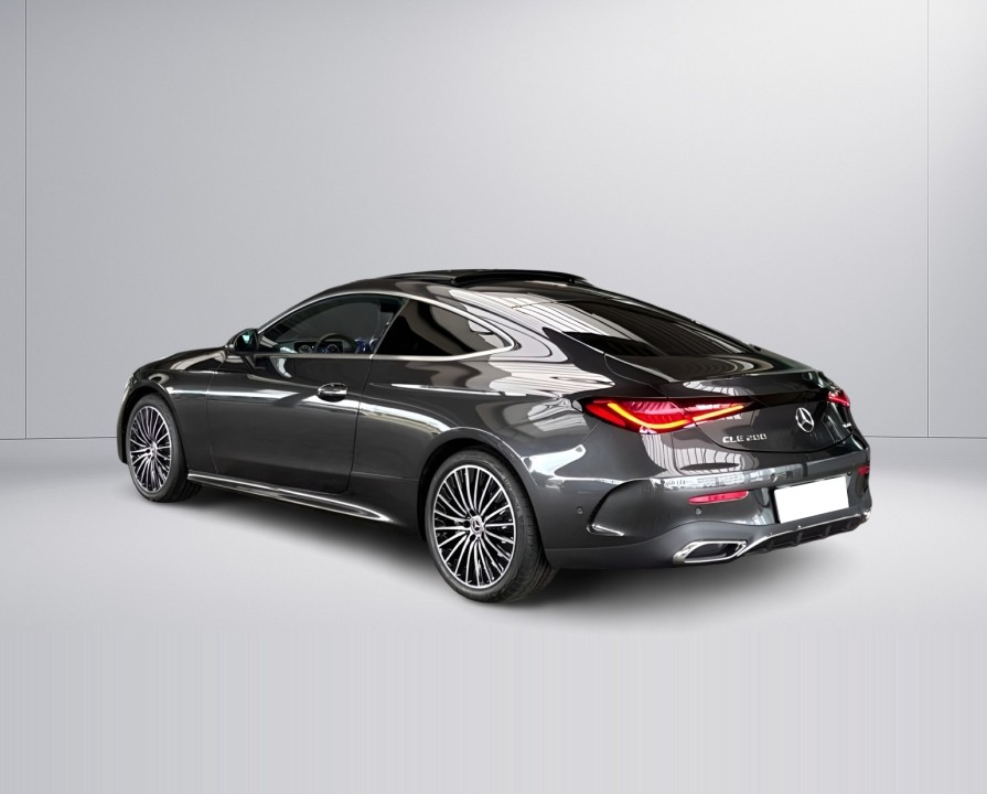 Mercedes-Benz CLE 200 4MATIC AMG (4)