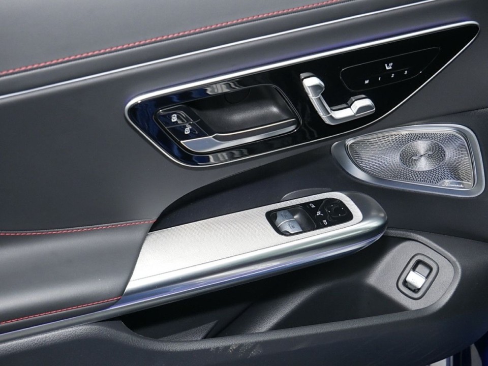 Mercedes-Benz CLE AMG 53 4MATIC+ - foto 15