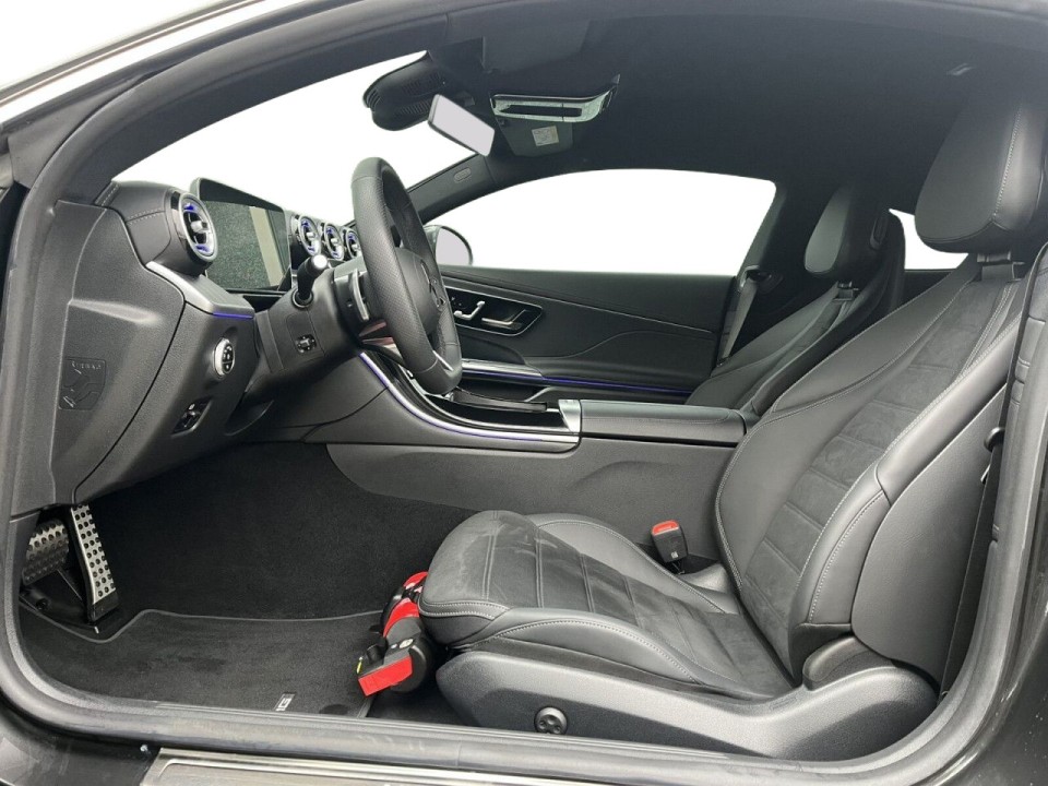 Mercedes-Benz CLE 300 4MATIC AMG - foto 7