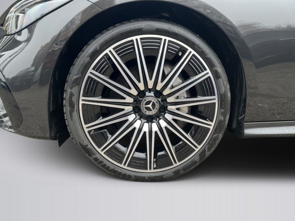 Mercedes-Benz CLE 300 4MATIC AMG - foto 15