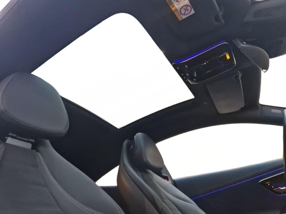 Mercedes-Benz CLE 300e AMG - foto 12