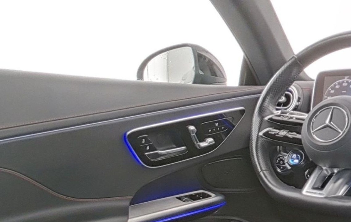 Mercedes-Benz CLE AMG 53 4MATIC+ - foto 7