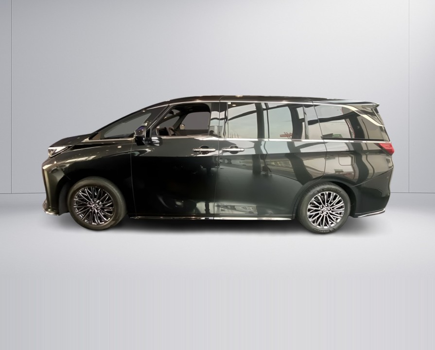 Lexus LM 350h Executive (5)