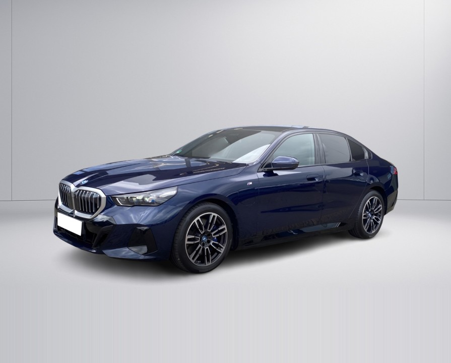 BMW Seria 5 BMW xDrive550e M-Sport