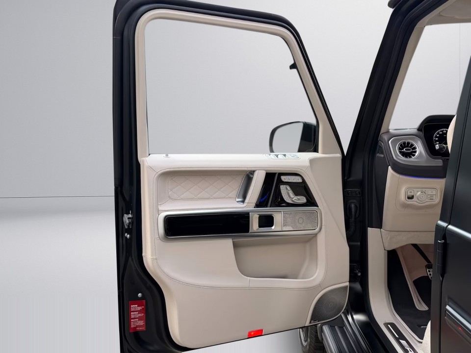 Mercedes-Benz G 63 AMG - foto 24